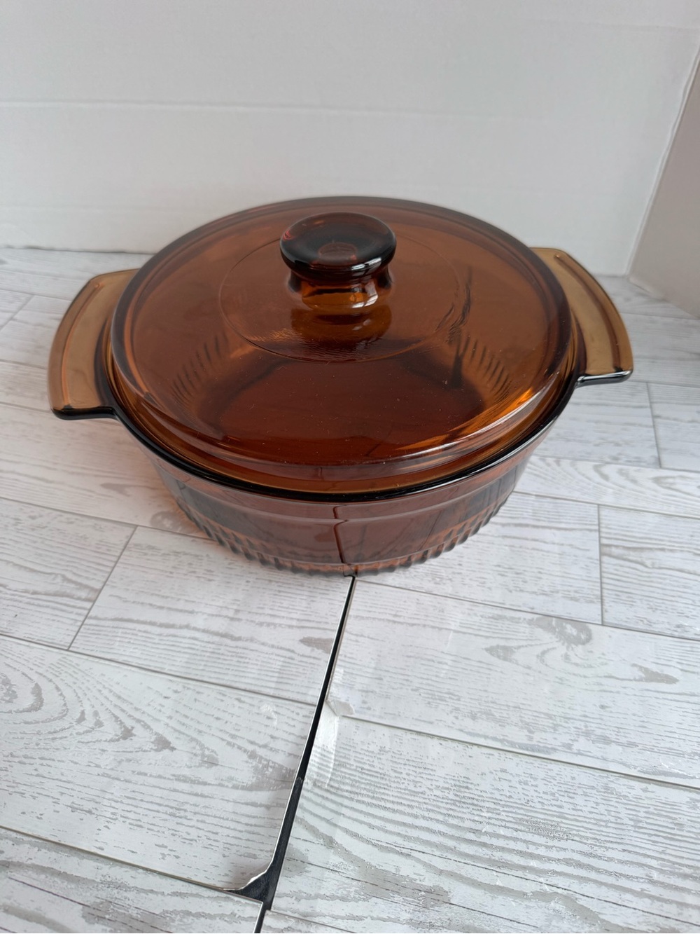 Anchor Hocking Amber Glass Covered Casserole with Handles 2 Quarts